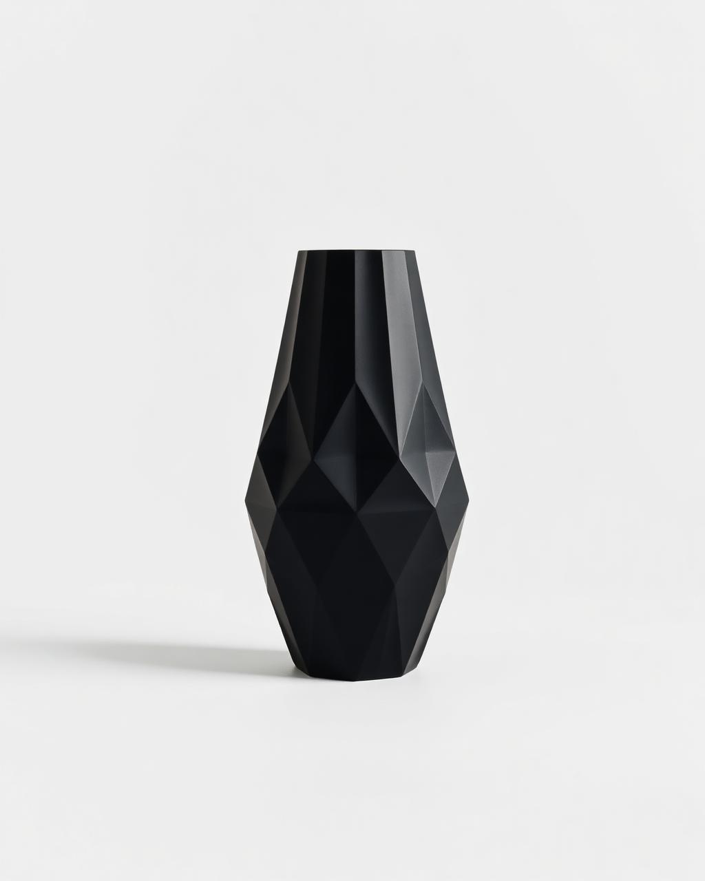 Obsidian Vase 001